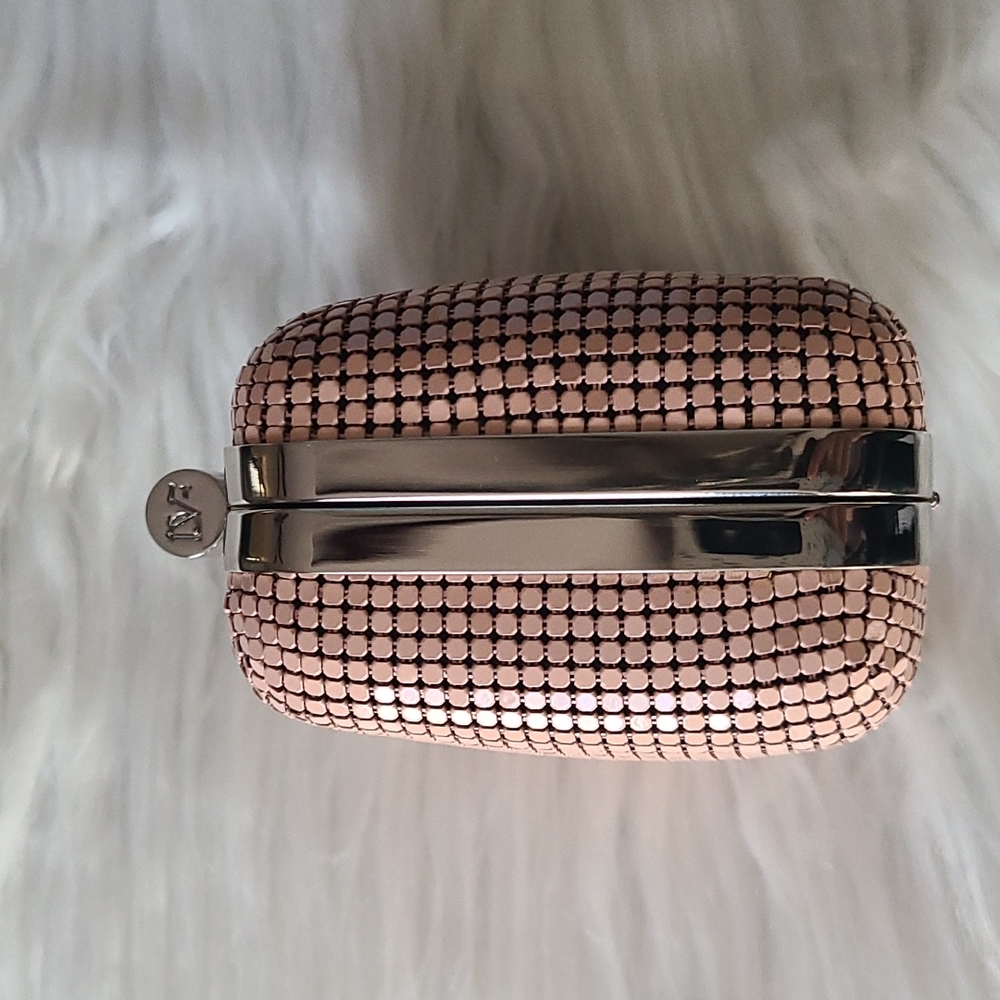 Diane Von Furstenberg DVF - Small Chain Mail Crossbody Clutch - Picture 4 of 13